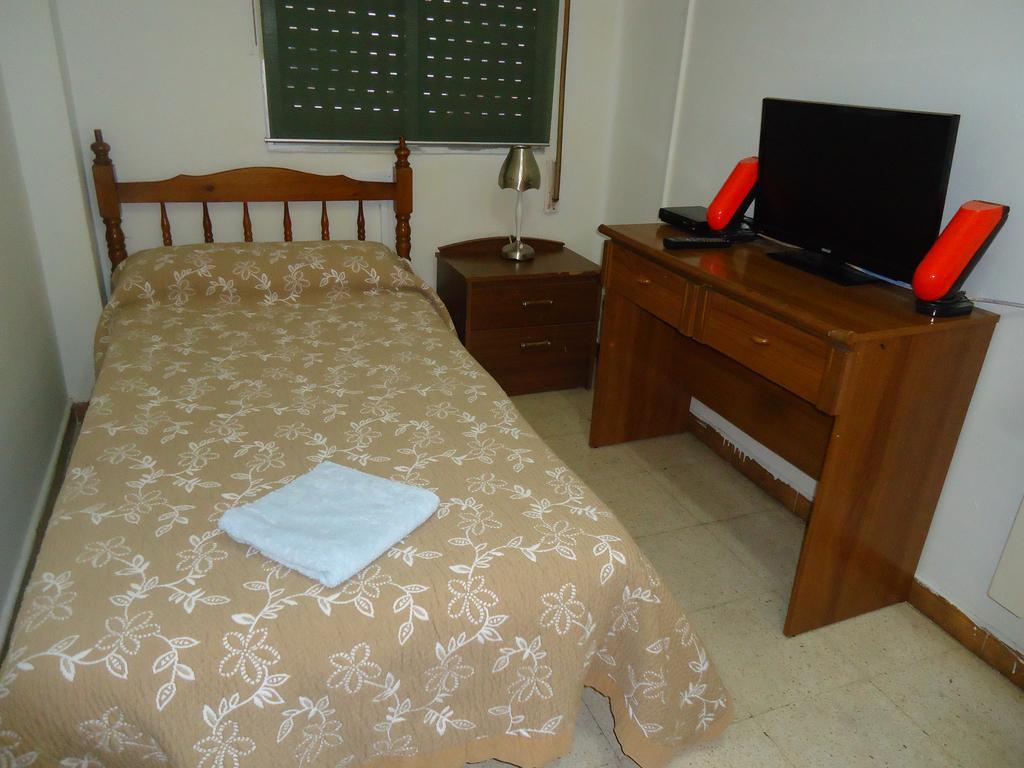 Hotel Pension Mode Lleida Extérieur photo